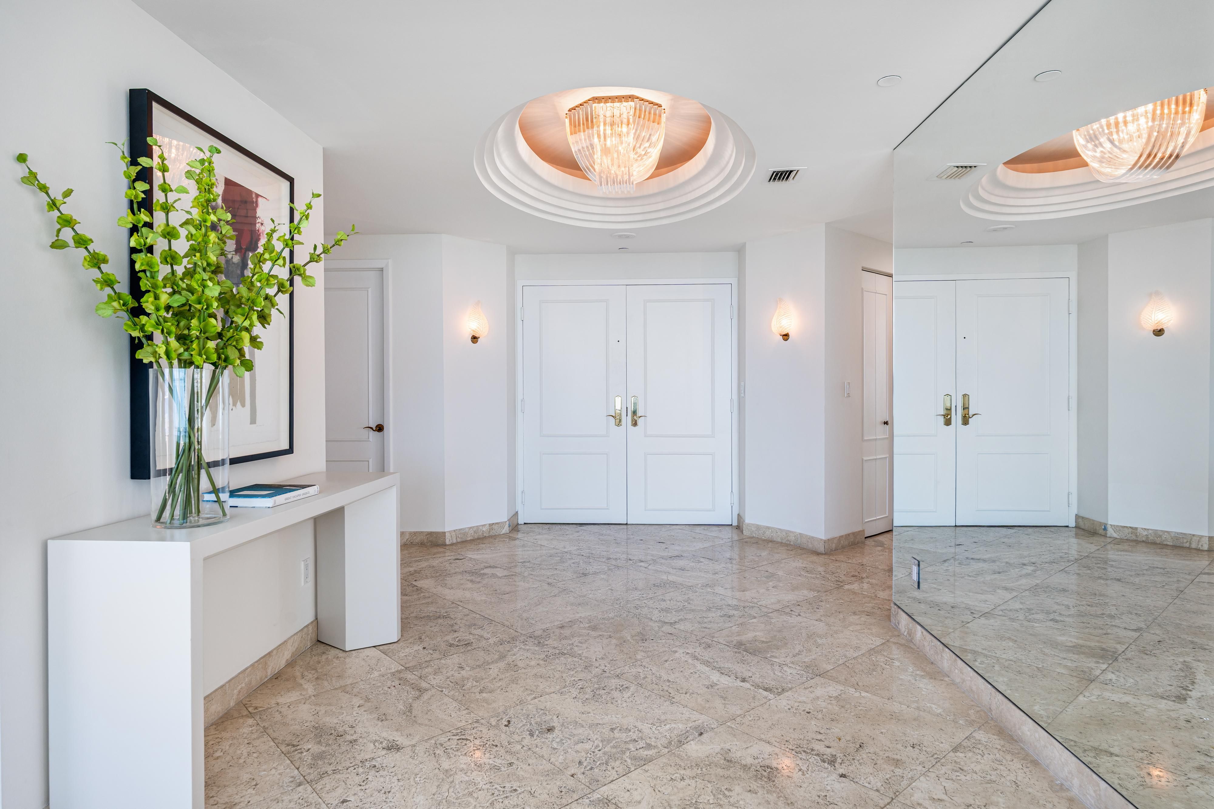  300 South Pointe Drive #1001, Miami Beach, FL 33139 - 物件實景