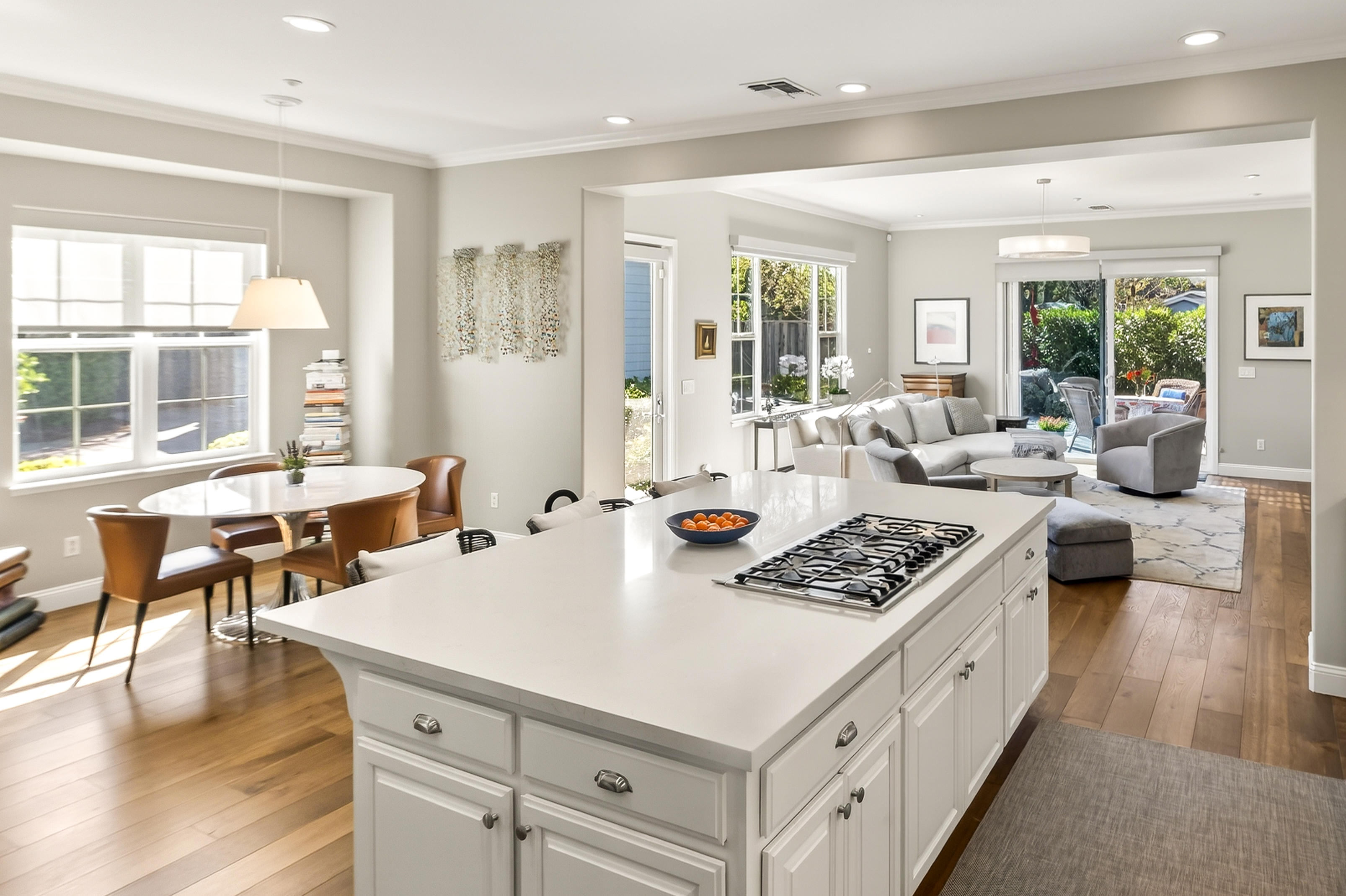  Eastside Living at Its Finest - 物件實景