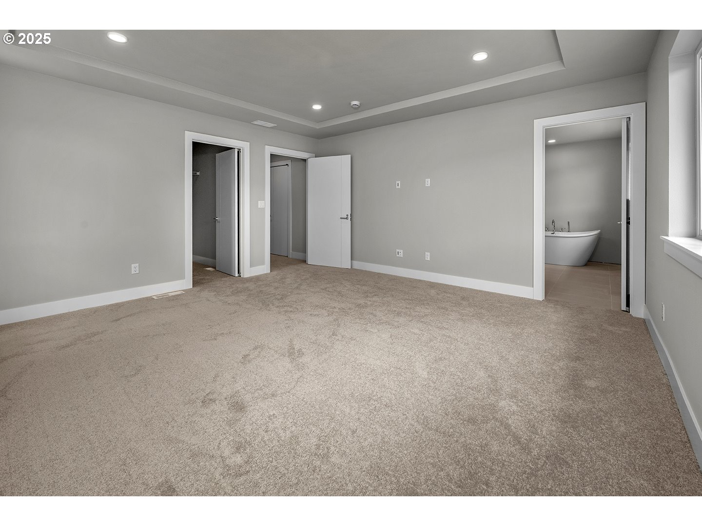 Sherwood, Oregon, 97140, United States, 3 Bedrooms Bedrooms, ,2 BathroomsBathrooms,Residential,For Sale,1729729