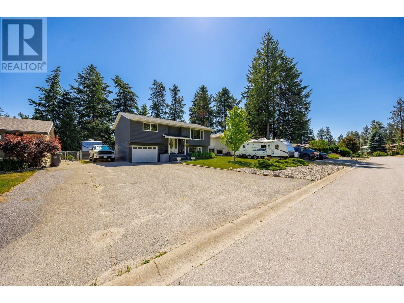 WEST KELOWNA, British Columbia, V4T 1B8, CA, 3 Bedrooms Bedrooms, ,2 BathroomsBathrooms,Residential,For Sale,1859691
