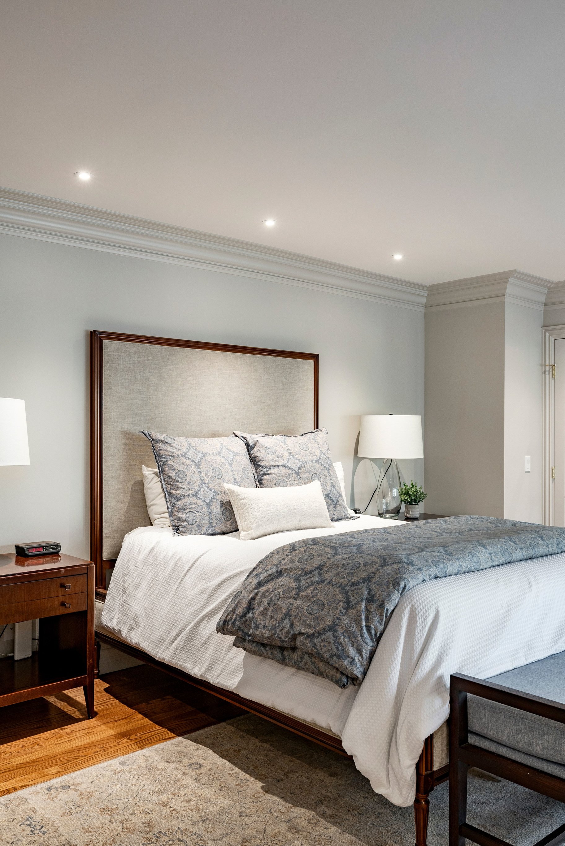  BEAUTIFULLY UPDATED FEDERAL HEIGHTS TWO STORY HOME - 物件實景