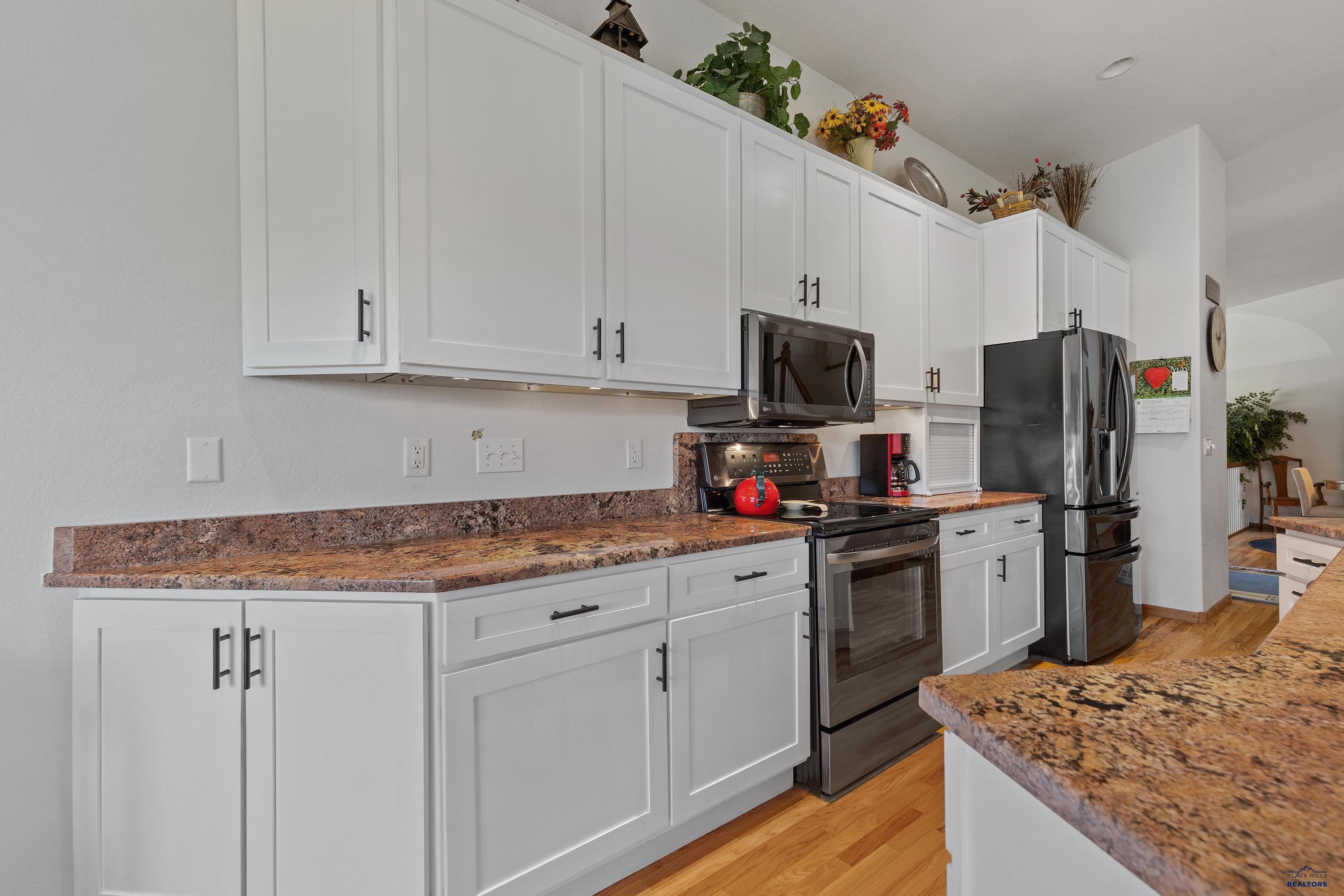 Rapid City, South Dakota, 57702, United States, 3 Bedrooms Bedrooms, ,3 BathroomsBathrooms,Residential,For Sale,1963226