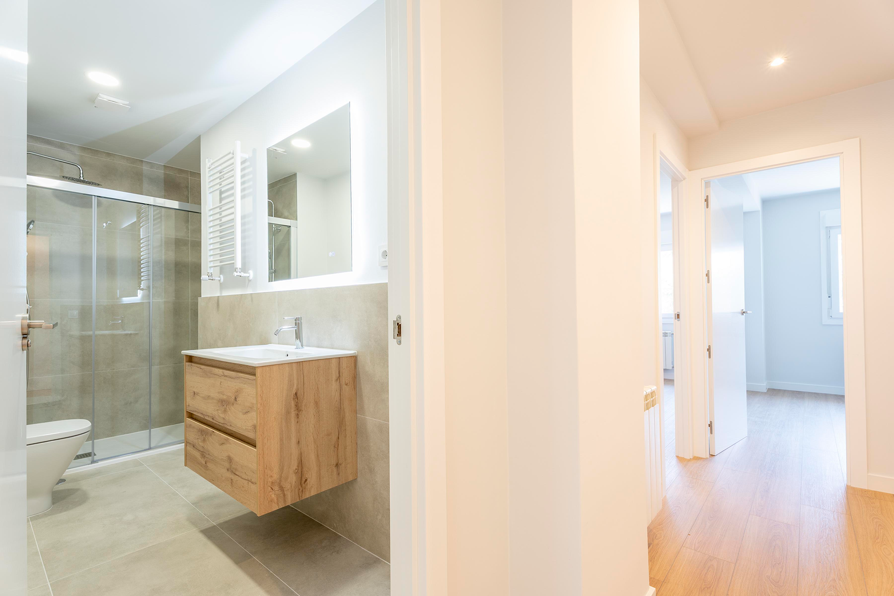  Renovated 2-bedroom flat with excellent qualities - 物件實景