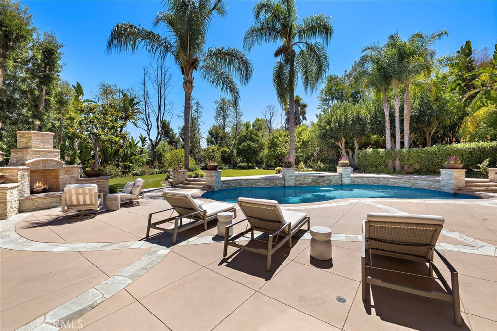 Laguna Hills, California, 92653, United States, 7 Bedrooms Bedrooms, ,5 BathroomsBathrooms,Residential,For Sale,1941687