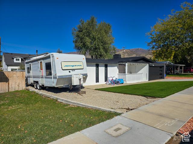 Bountiful, Utah, 84010, United States, 4 Bedrooms Bedrooms, ,3 BathroomsBathrooms,Residential,For Sale,1978564