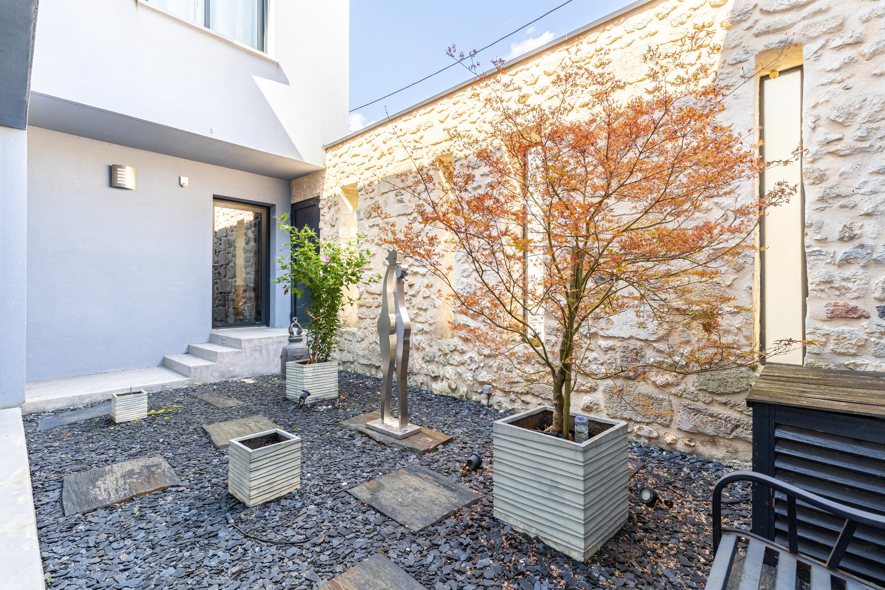  CAUDERAN - STUNNING CONTEMPORARY VILLA, GARDEN, POOL, DOUBLE GARAGE - AIR CONDI… - 物件實景