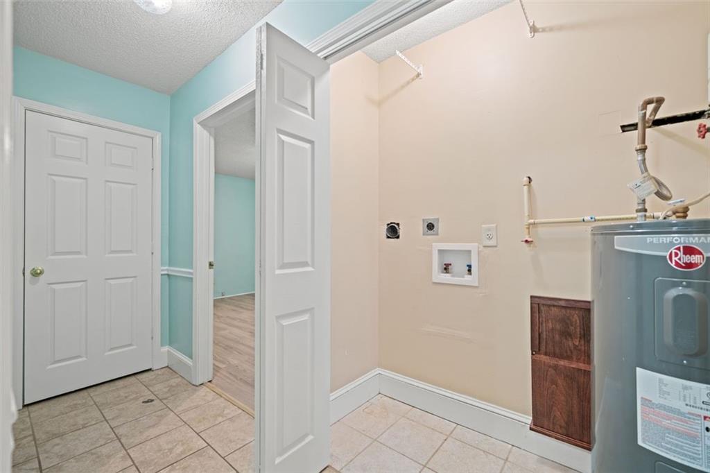 Villa Rica, Georgia, 30180, United States, 2 Bedrooms Bedrooms, ,2 BathroomsBathrooms,Residential,For Sale,1987545