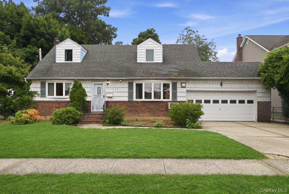 Lenox Ave, East Meadow, NY 11554 #1