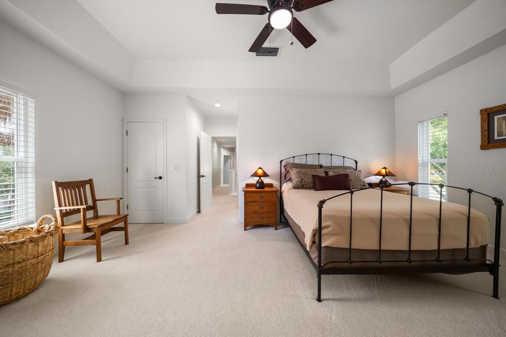 Tampa, Florida, 33629, United States, 3 Bedrooms Bedrooms, ,3 BathroomsBathrooms,Residential,For Sale,1850386
