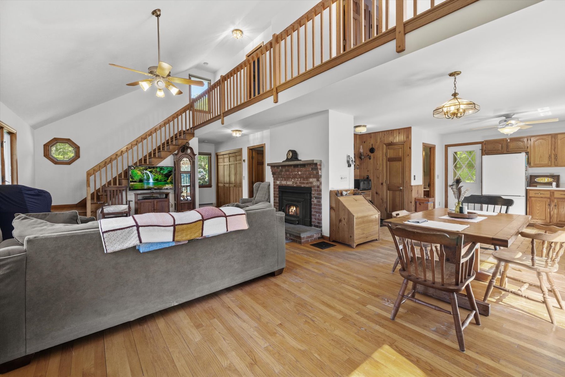  110B High Street, Upton, MA 01568 - 物件實景