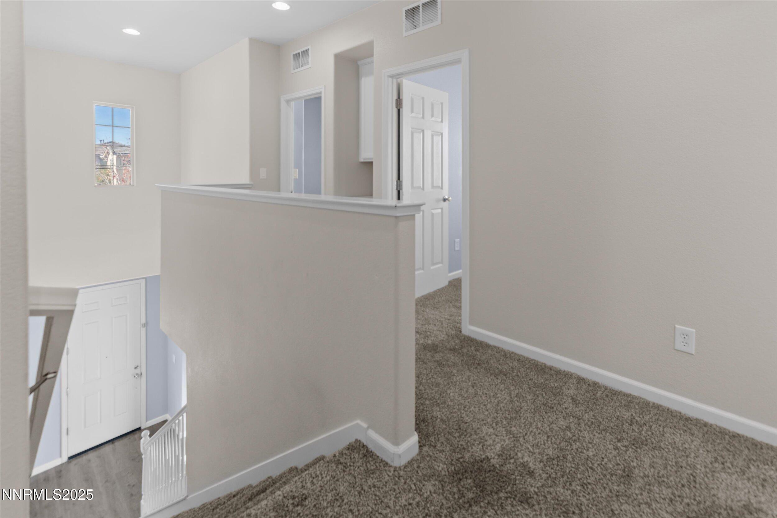 Sparks, Nevada, 89436, United States, 3 Bedrooms Bedrooms, ,3 BathroomsBathrooms,Residential,For Sale,1988123