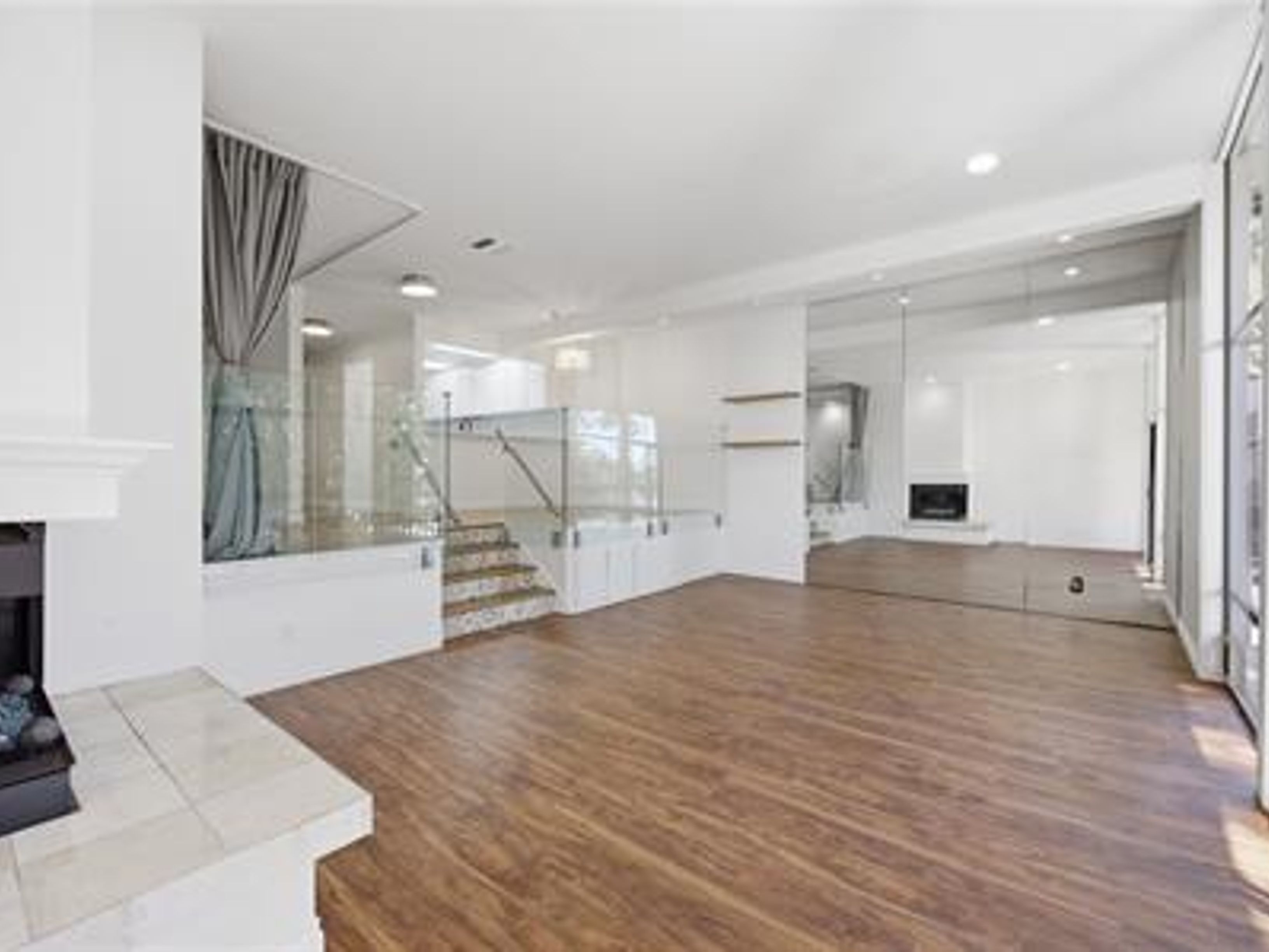  7202 Marina Pacifica Drive South, Long Beach, CA 90803 - 物件實景