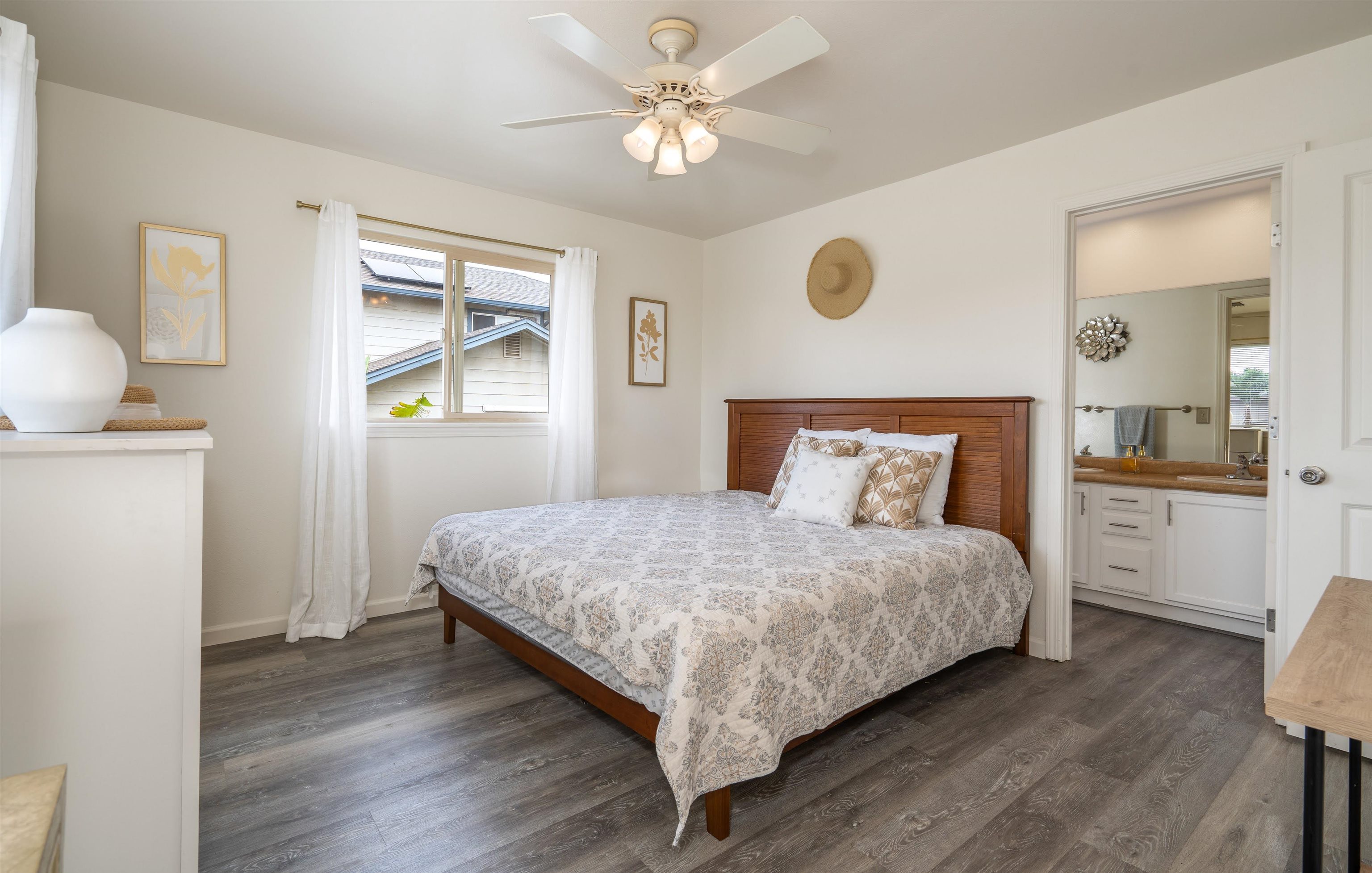 Wailuku, Hawaii, 96793, United States, 4 Bedrooms Bedrooms, ,3 BathroomsBathrooms,Residential,For Sale,1989485