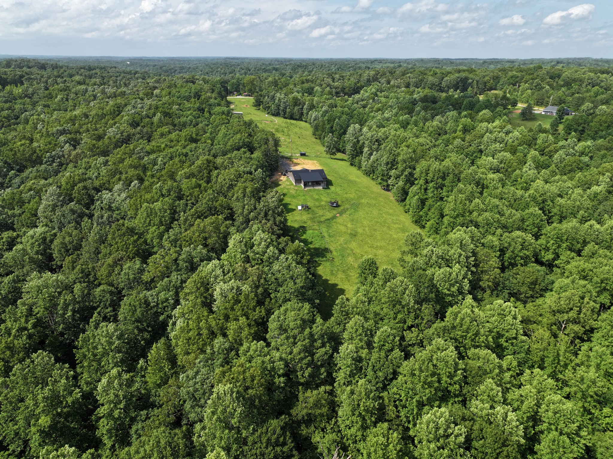 Indian Mound, Tennessee, 37079, United States, 3 Bedrooms Bedrooms, ,2 BathroomsBathrooms,Residential,For Sale,1866881