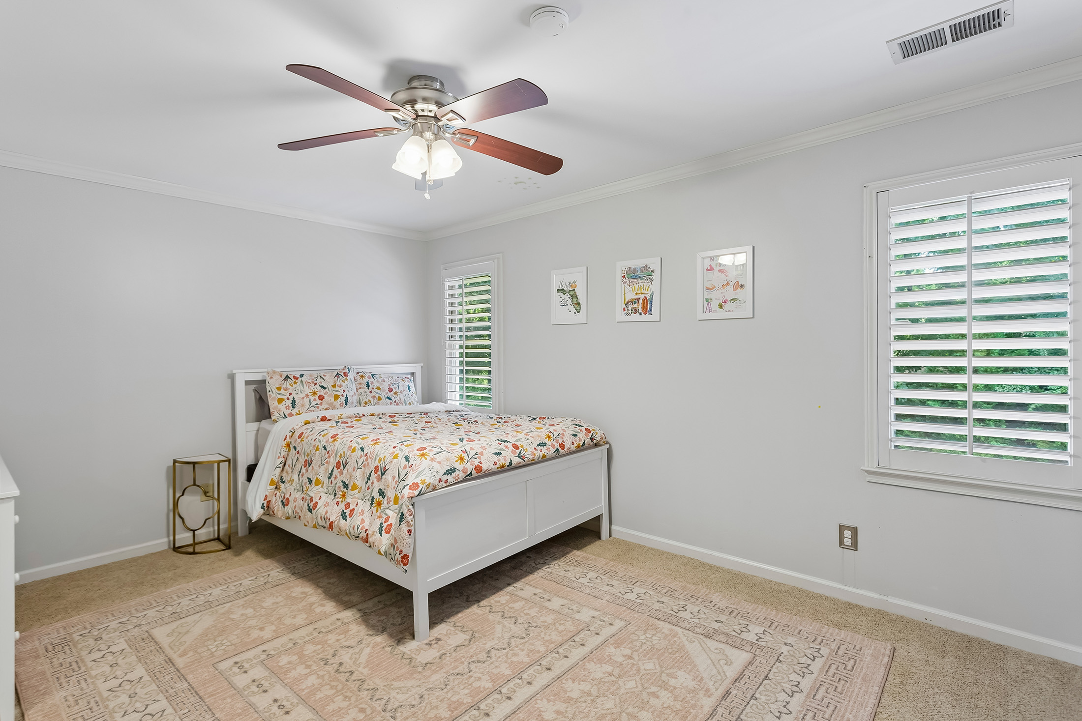  Beautifully Updated Four Bedroom Home in an Active Swim/Tennis Community - 物件實景