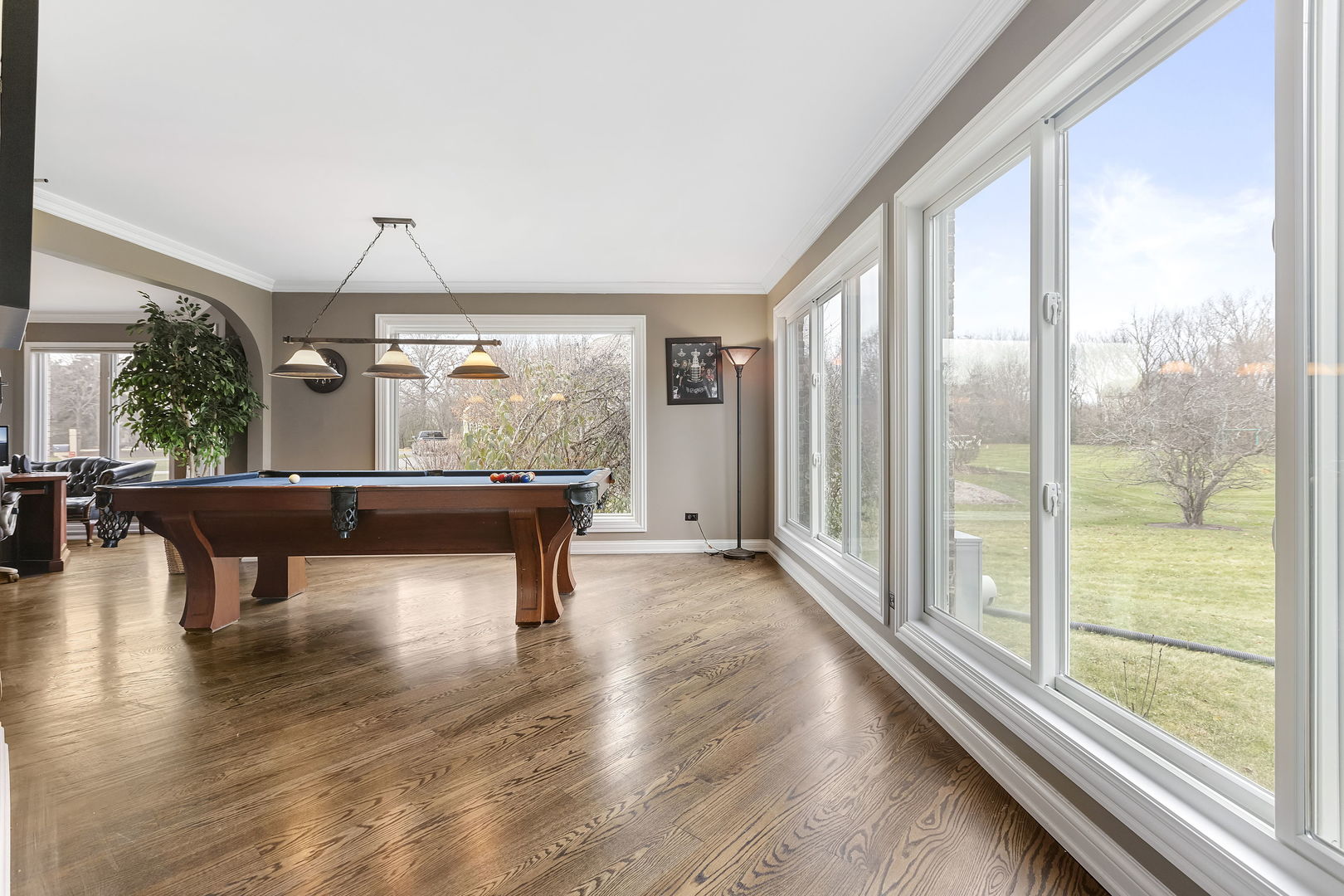 St. Charles, Illinois, 60175, United States, 6 Bedrooms Bedrooms, ,8 BathroomsBathrooms,Residential,For Sale,1940364