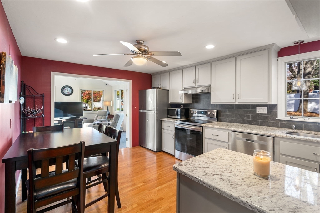 Lowell, Massachusetts, 01851, United States, 4 Bedrooms Bedrooms, ,2 BathroomsBathrooms,Residential,For Sale,1987726