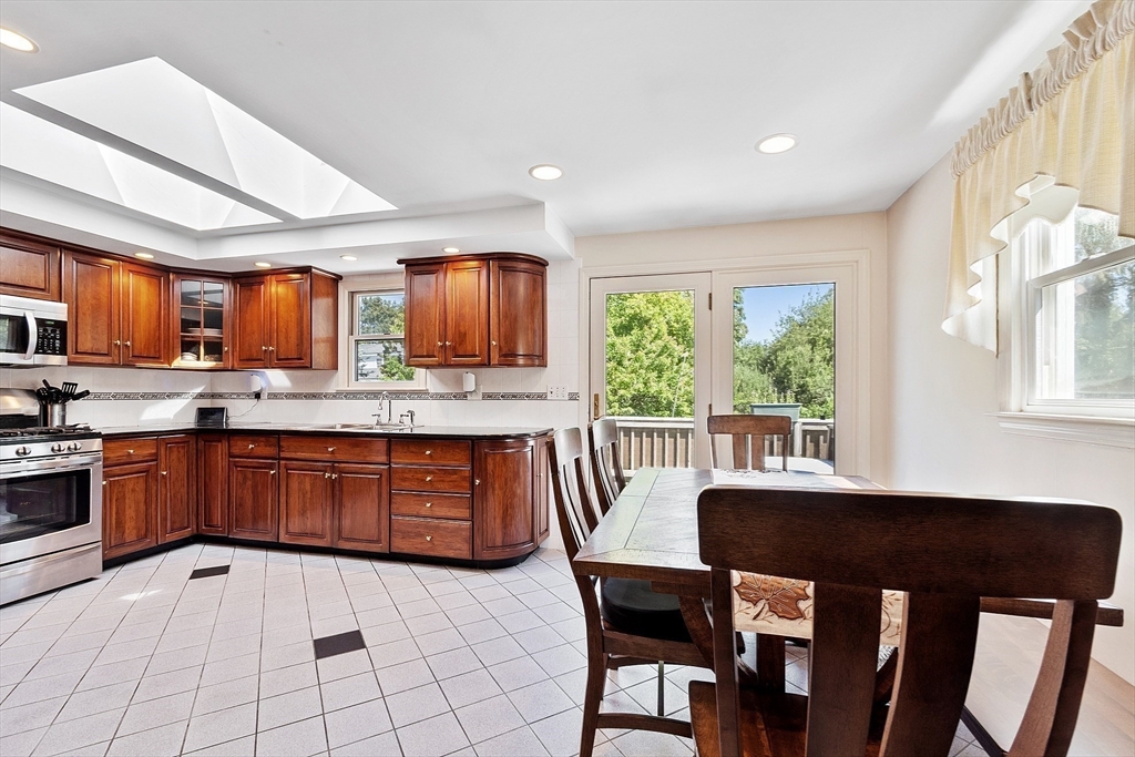 Gloucester, Massachusetts, 01930, United States, 4 Bedrooms Bedrooms, ,2 BathroomsBathrooms,Residential,For Sale,1992887