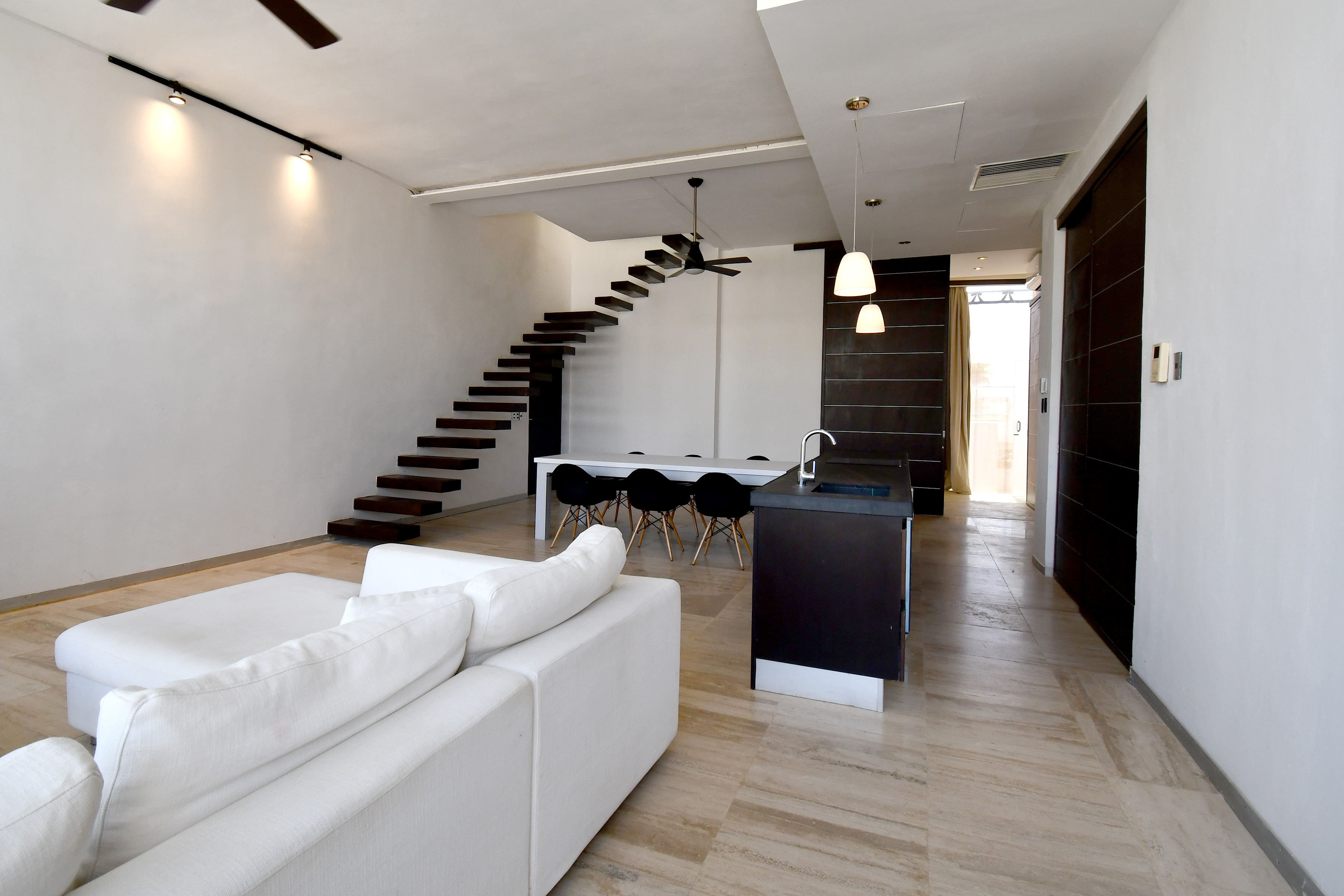  Coastal oasis high ceilings in Mamitas Beach - 物件實景
