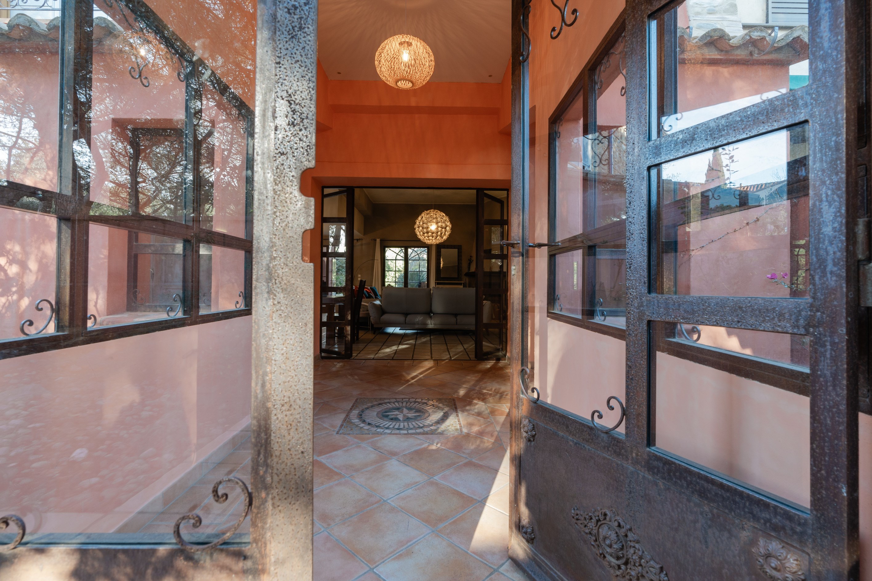  Exclusive : Charming renovated part of a domain on a tree-lined plot wih swimmi… - 物件實景