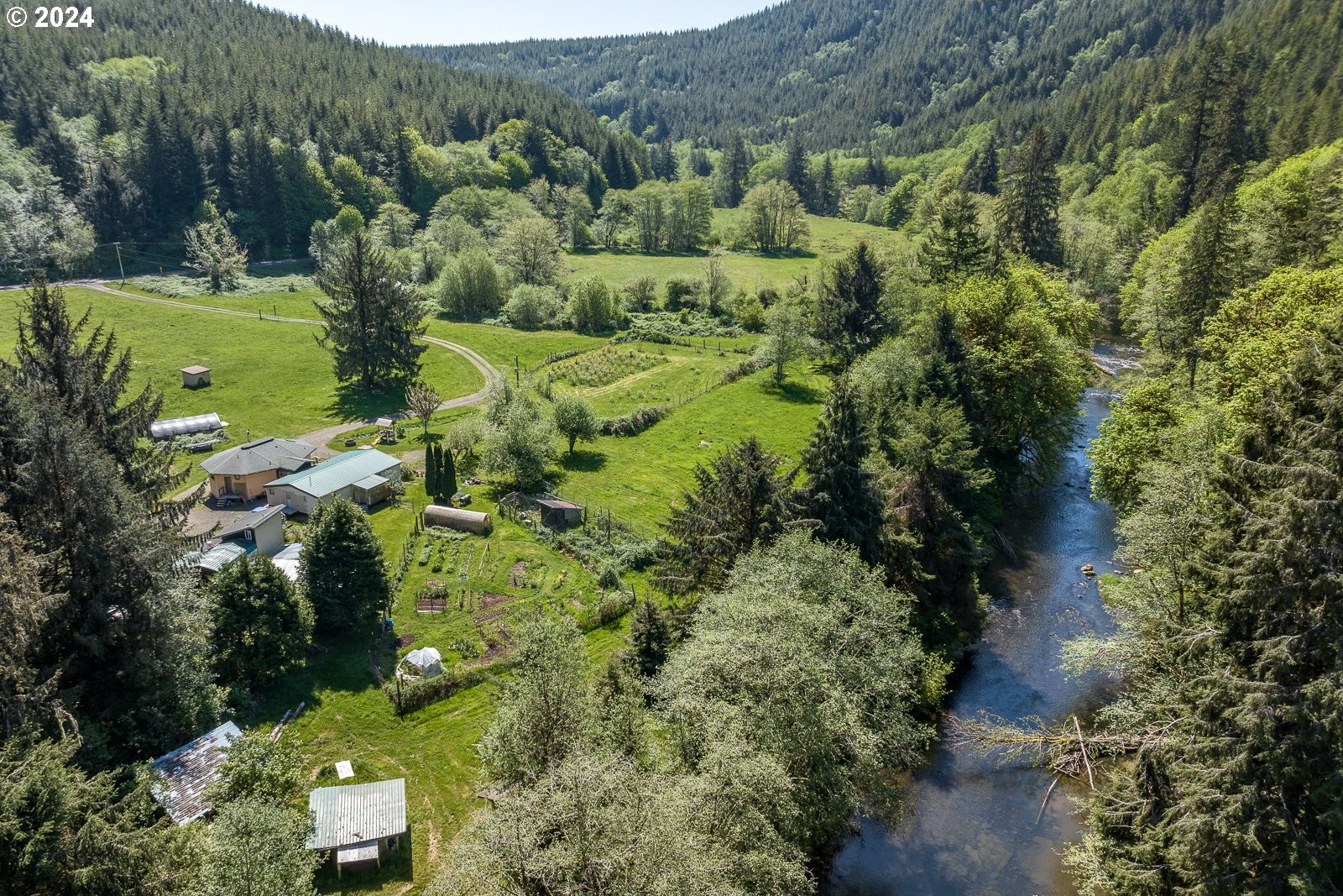 8718 LOGSDEN RD, Siletz, Oregon, 97380, United States, 1 Bedroom Bedrooms, ,1 BathroomBathrooms,Residential,For Sale,8718 LOGSDEN RD,1537213