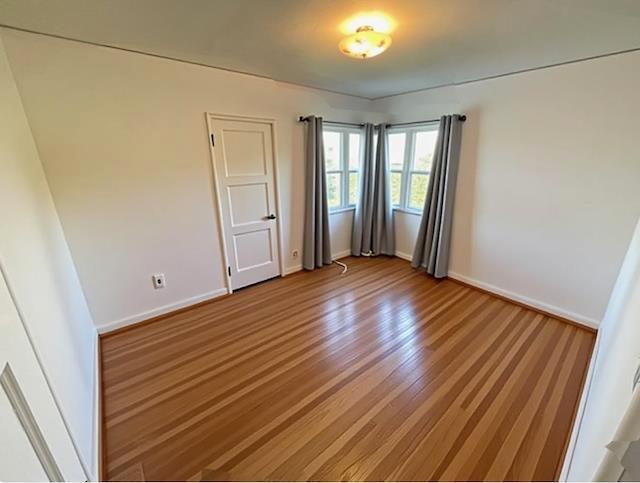 Oakland, California, 94605, United States, 3 Bedrooms Bedrooms, ,1 BathroomBathrooms,Residential,For Sale,2011144