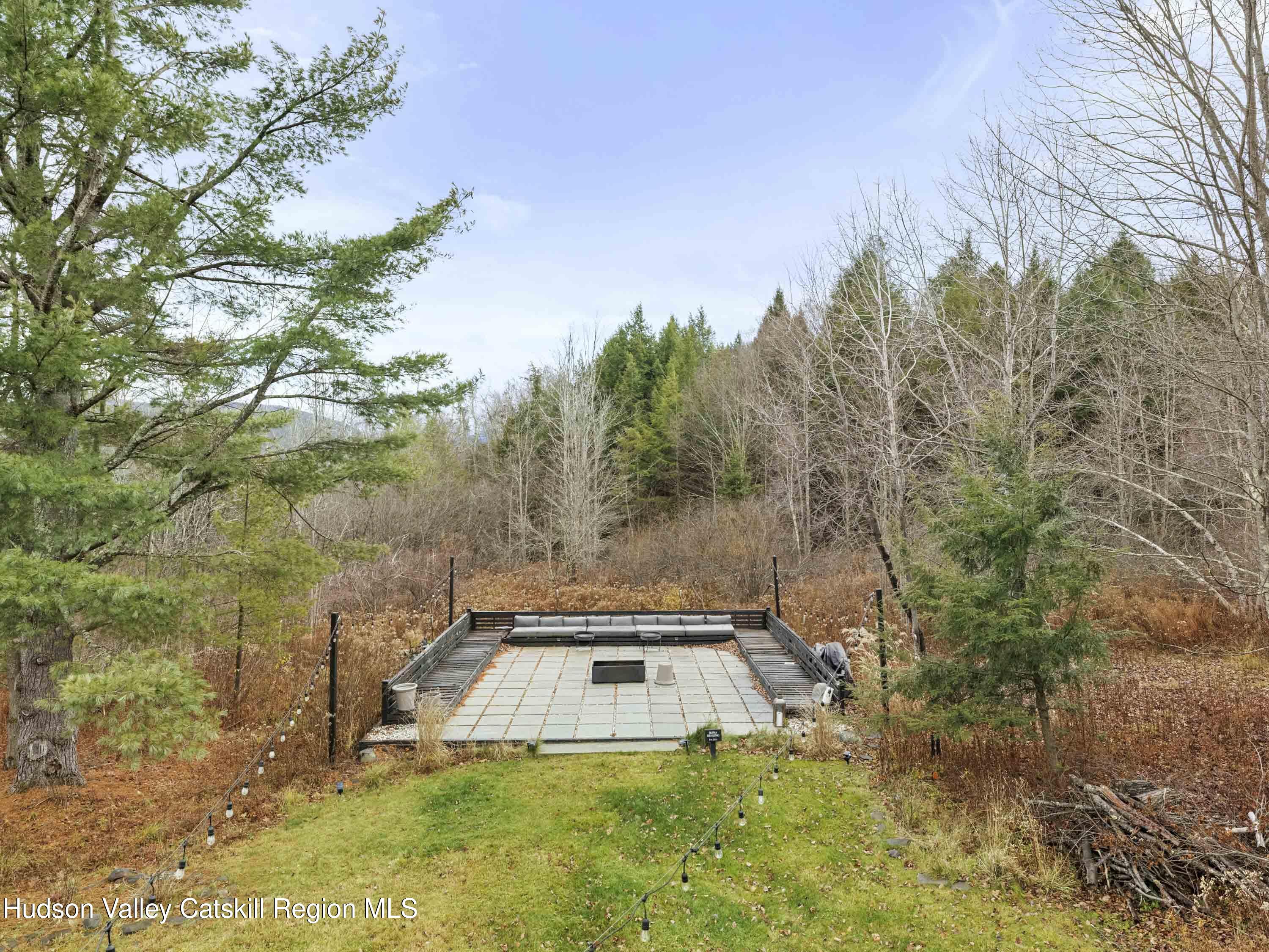 Jewett, New York, 12444, United States, 3 Bedrooms Bedrooms, ,3 BathroomsBathrooms,Residential,For Sale,1996238