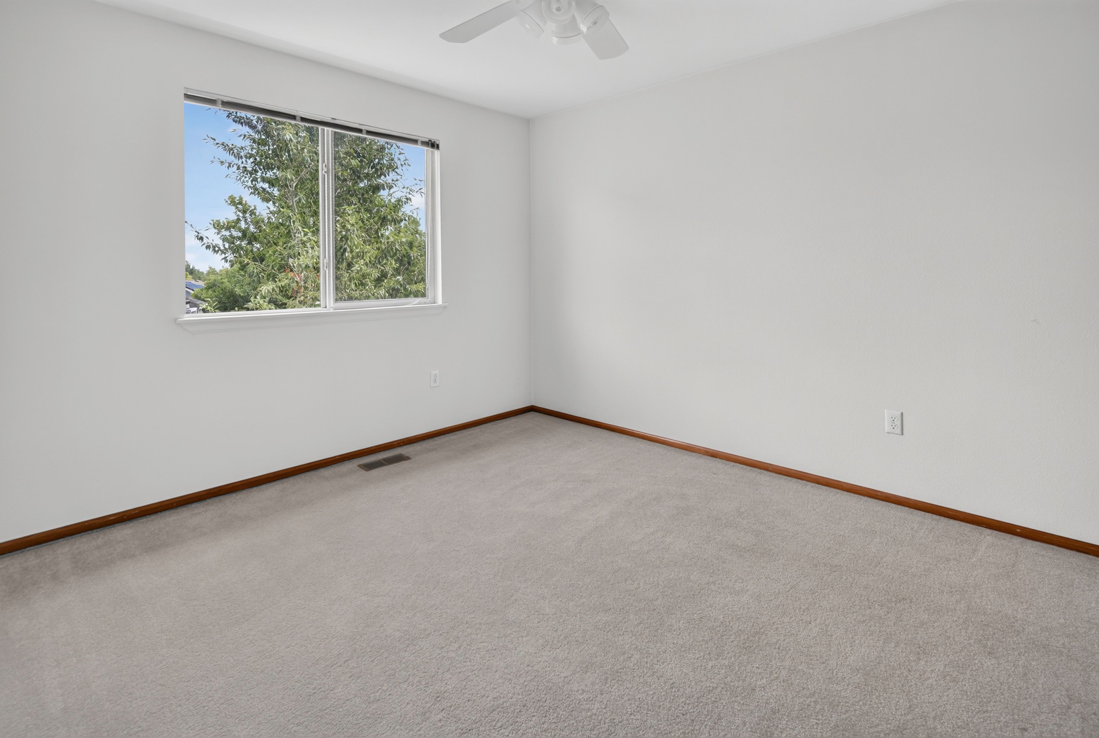  Lovingly Maintained Home in the Highly Sought-After Hunters Glen Community - 物件實景