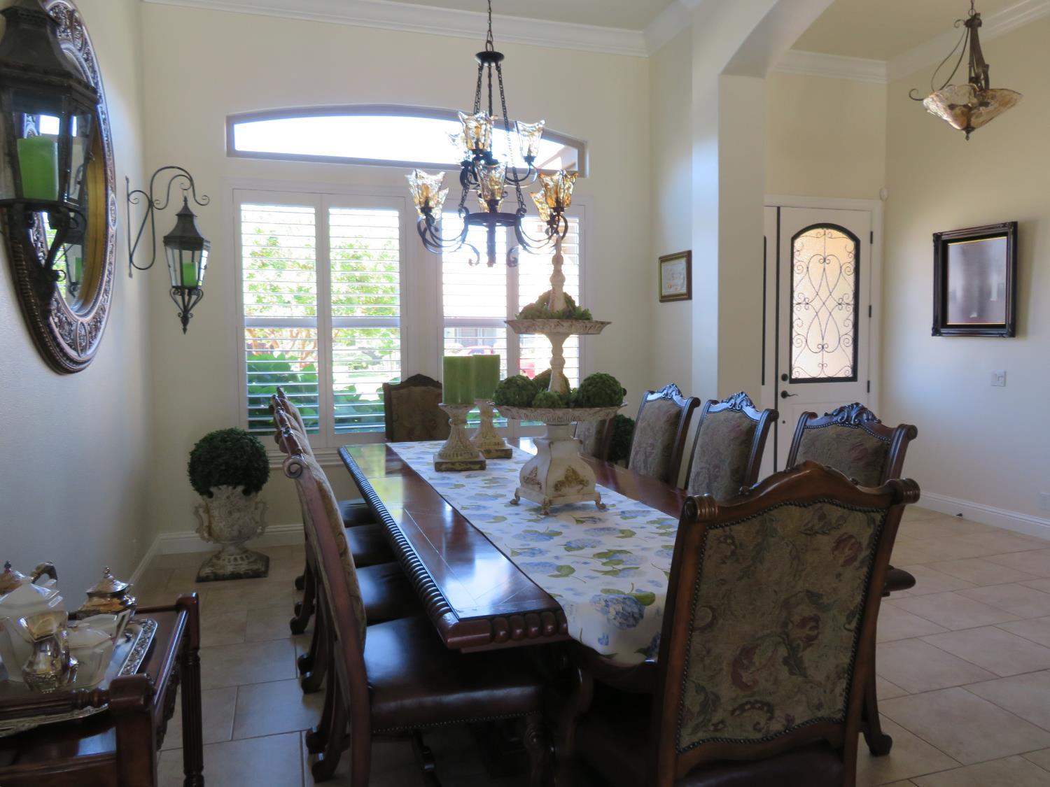 Oakdale, California, 95361, United States, 3 Bedrooms Bedrooms, ,4 BathroomsBathrooms,Residential,For Sale,1905843