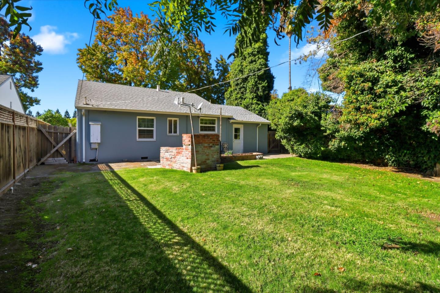 San Jose, California, 95125, United States, 2 Bedrooms Bedrooms, ,1 BathroomBathrooms,Residential,For Sale,1991975