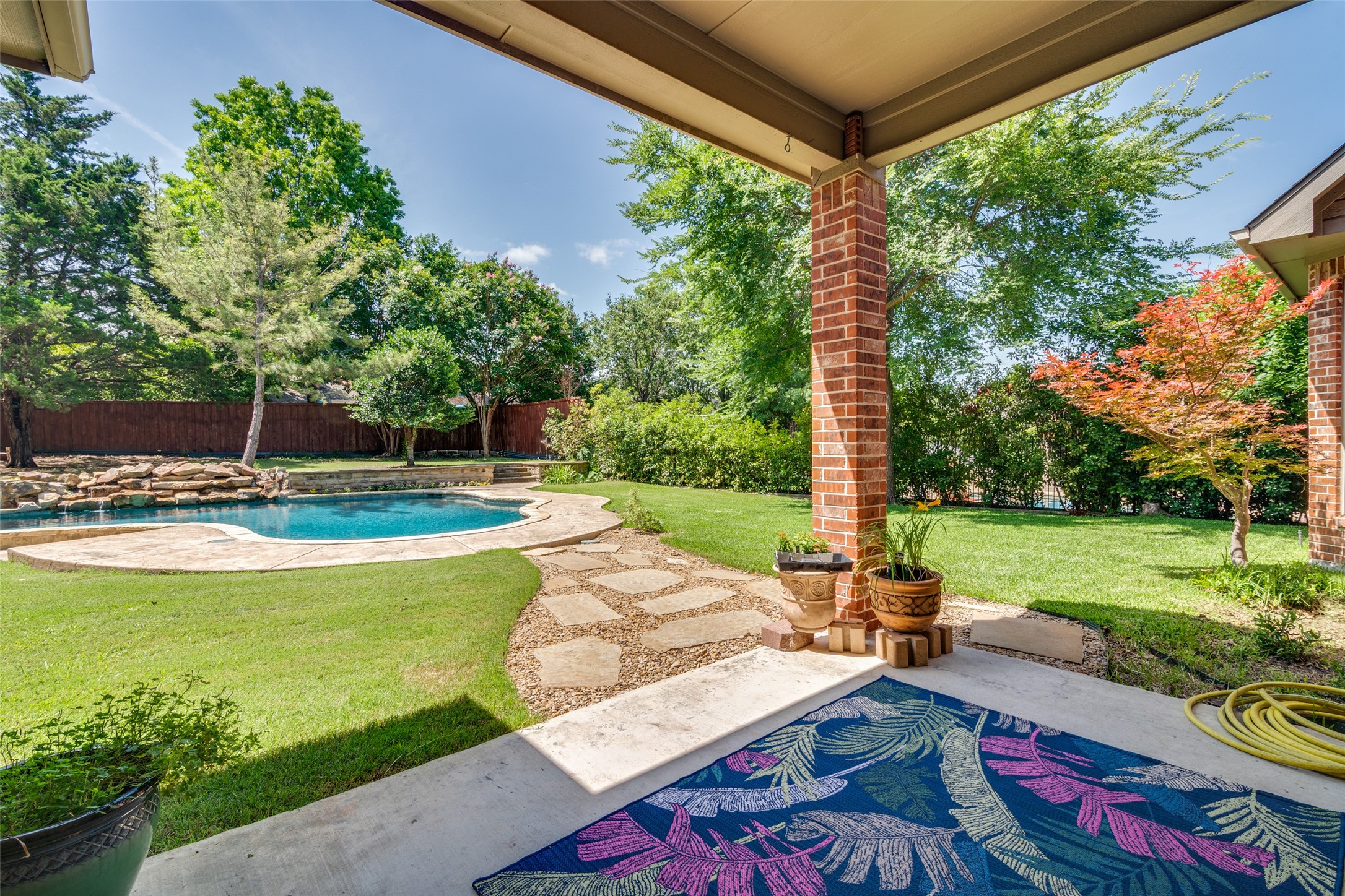 Heath, Texas, 75032, United States, 5 Bedrooms Bedrooms, ,4 BathroomsBathrooms,Residential,For Sale,1847303