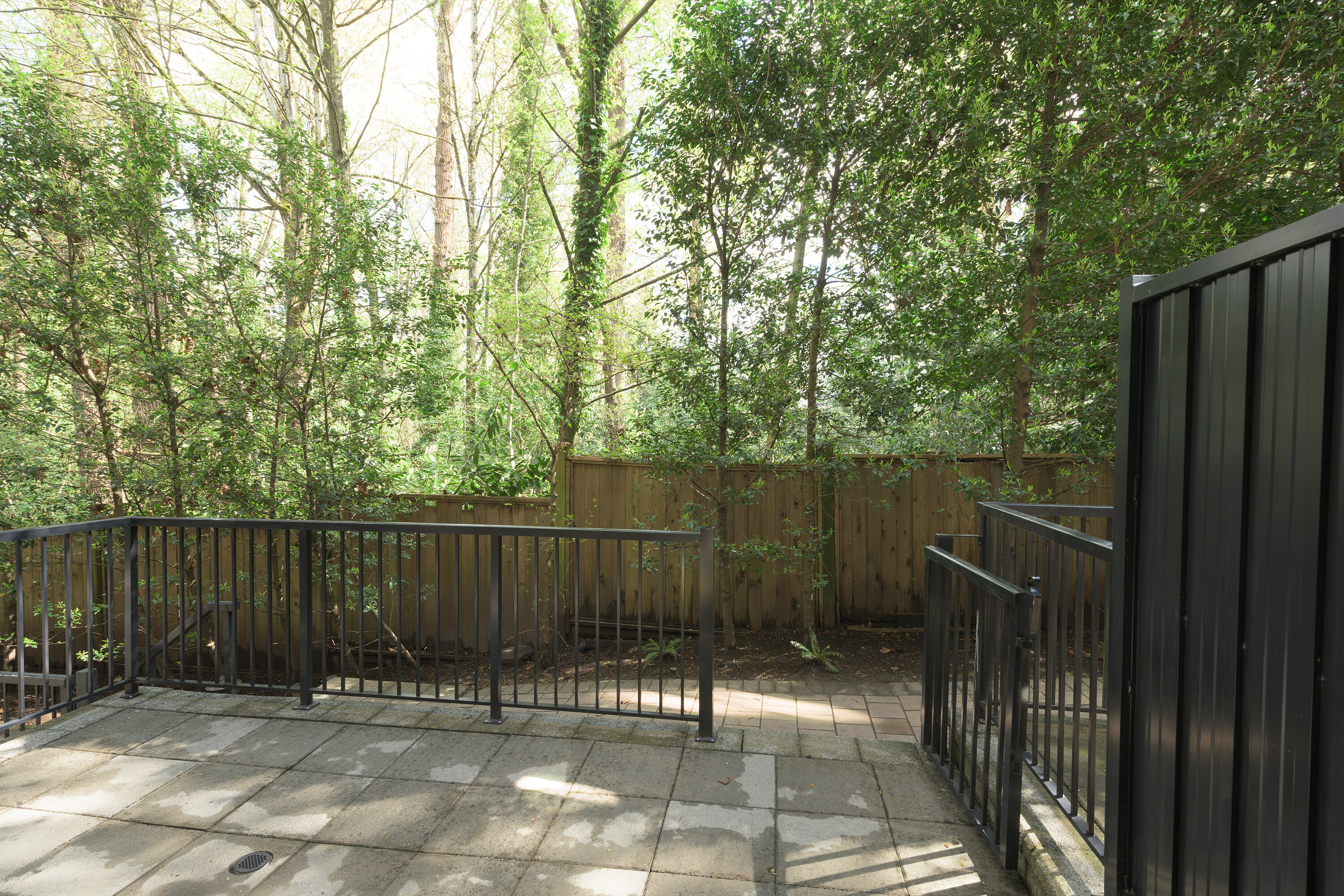  Connected Living in Burnaby - 物件實景