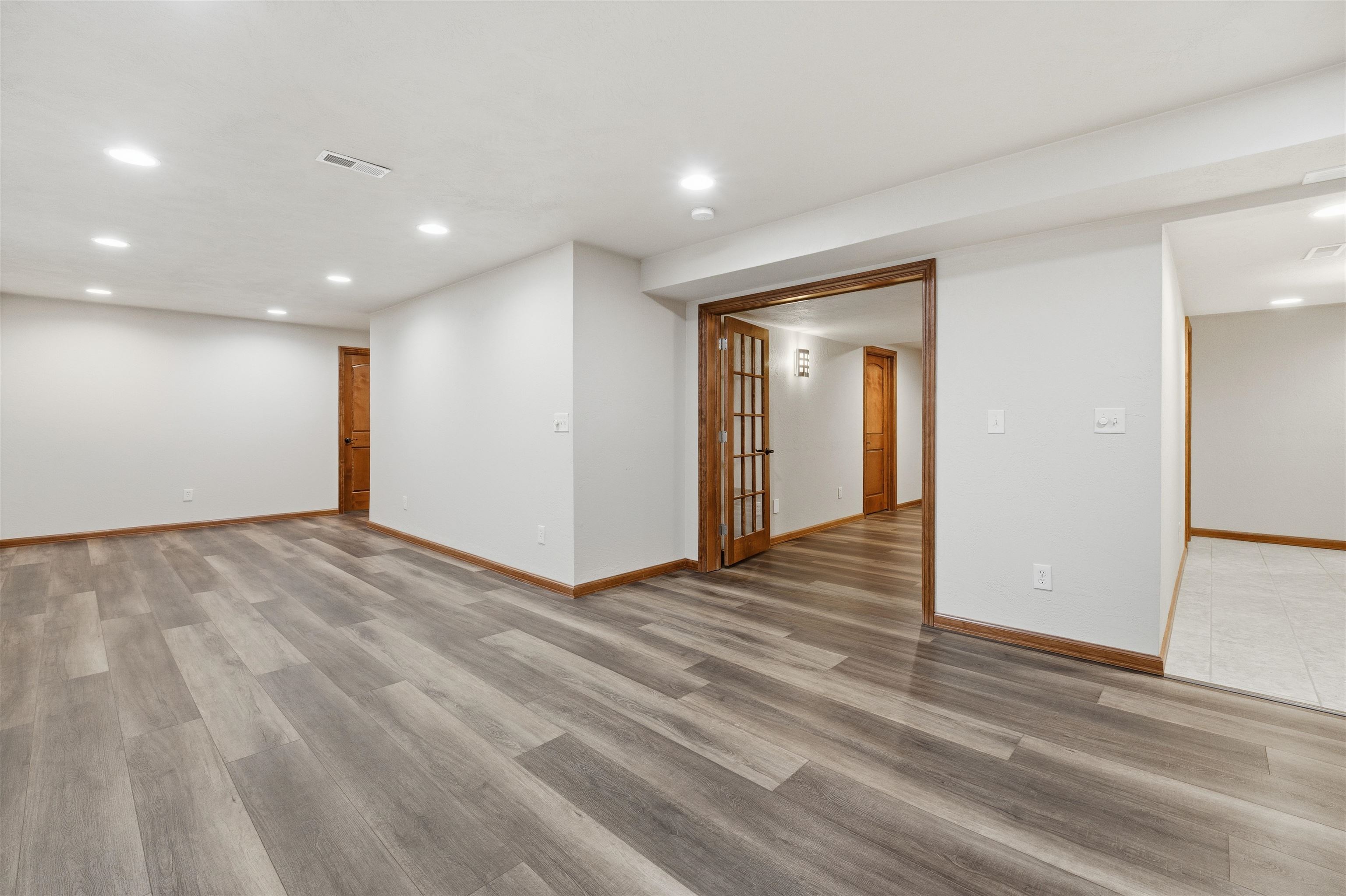 Oshkosh, Wisconsin, 54904, United States, 4 Bedrooms Bedrooms, ,4 BathroomsBathrooms,Residential,For Sale,2009649