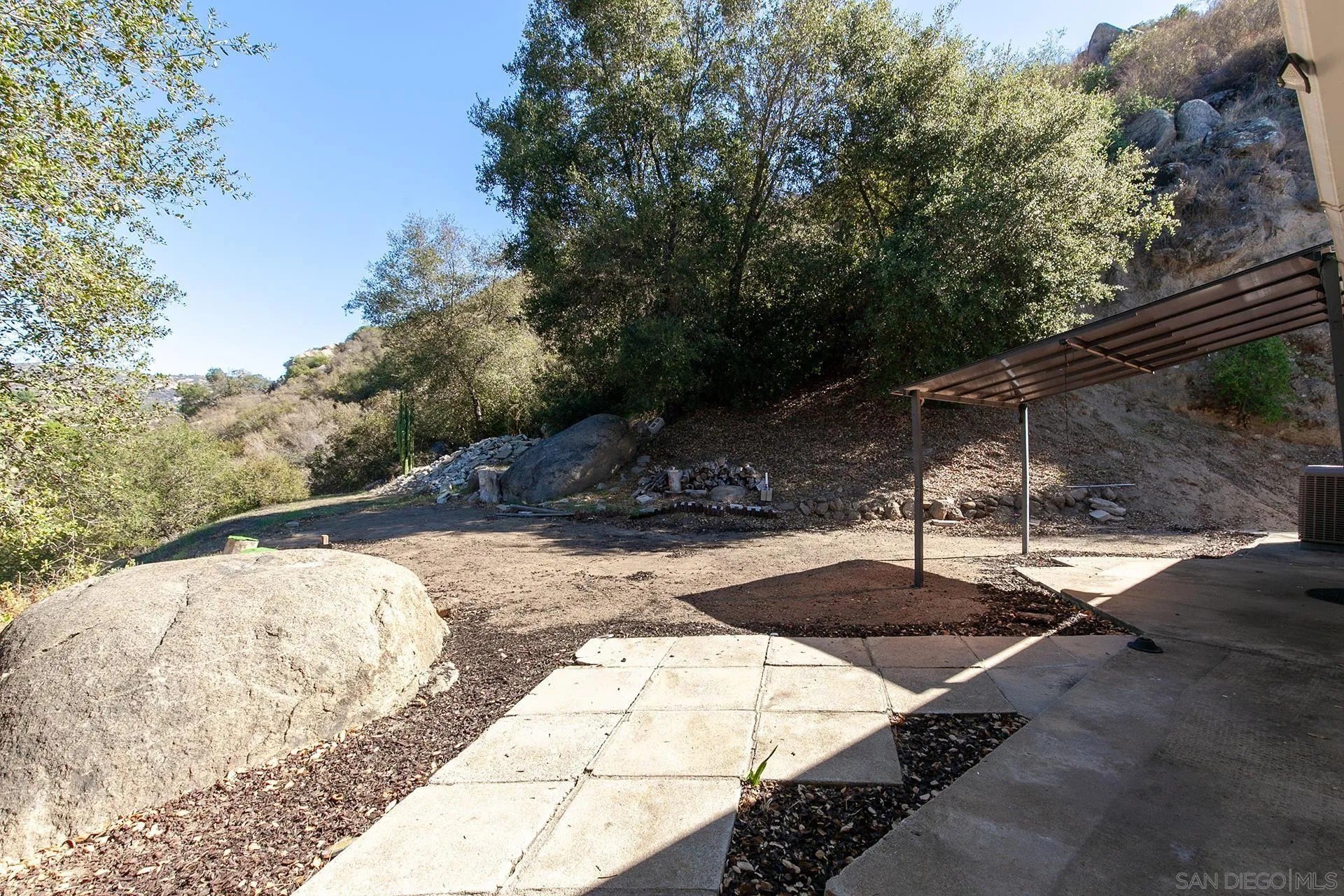 Alpine, California, 91901, United States, 3 Bedrooms Bedrooms, ,2 BathroomsBathrooms,Residential,For Sale,1990972