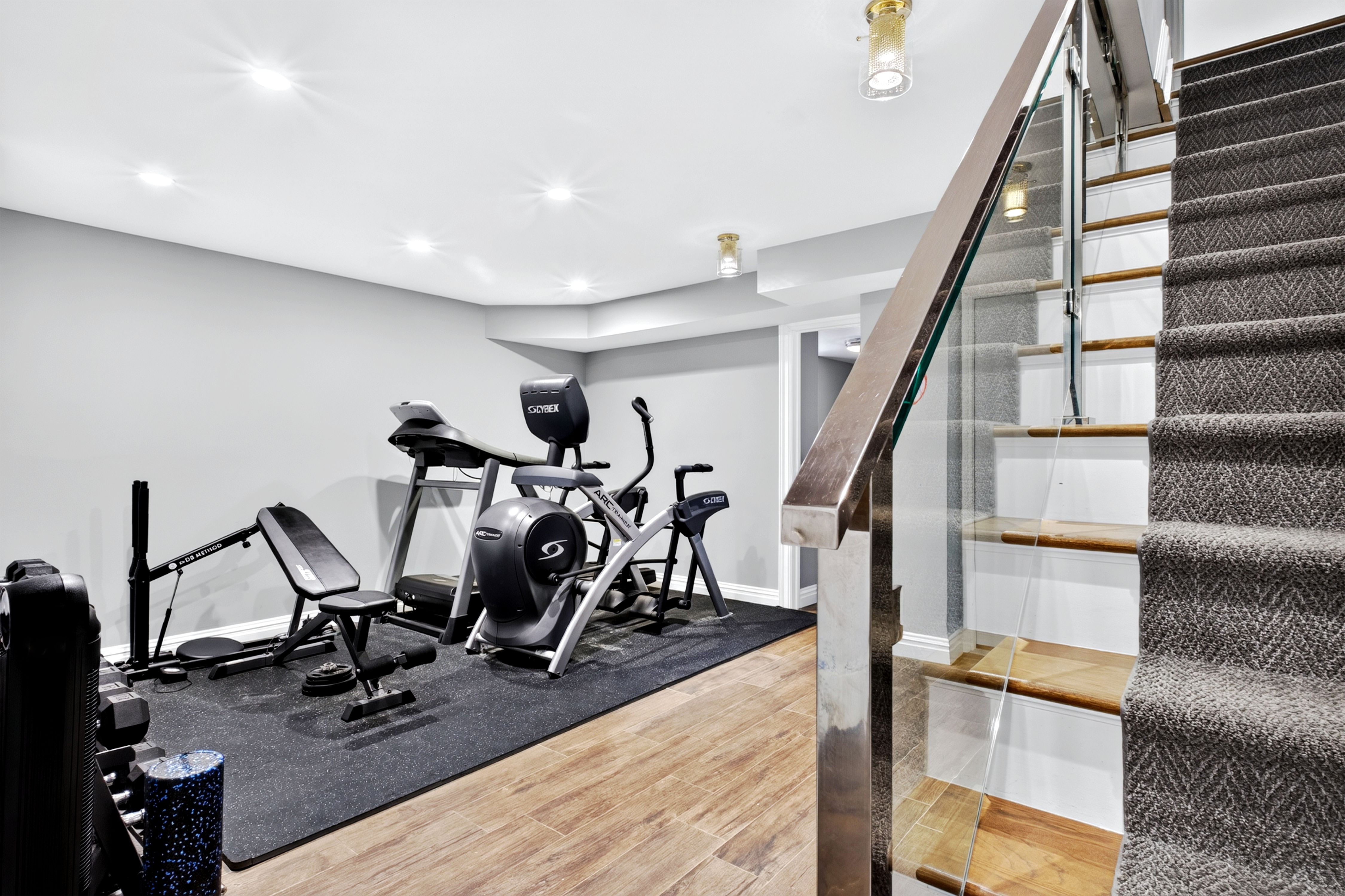  162 Manhasset Woods Road, Manhasset, NY 11030 - 物件實景