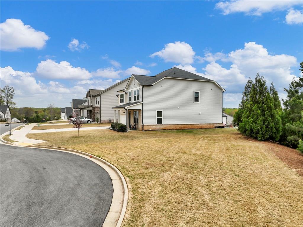Cumming, Georgia, 30028, United States, 5 Bedrooms Bedrooms, ,3 BathroomsBathrooms,Residential,For Sale,2033115