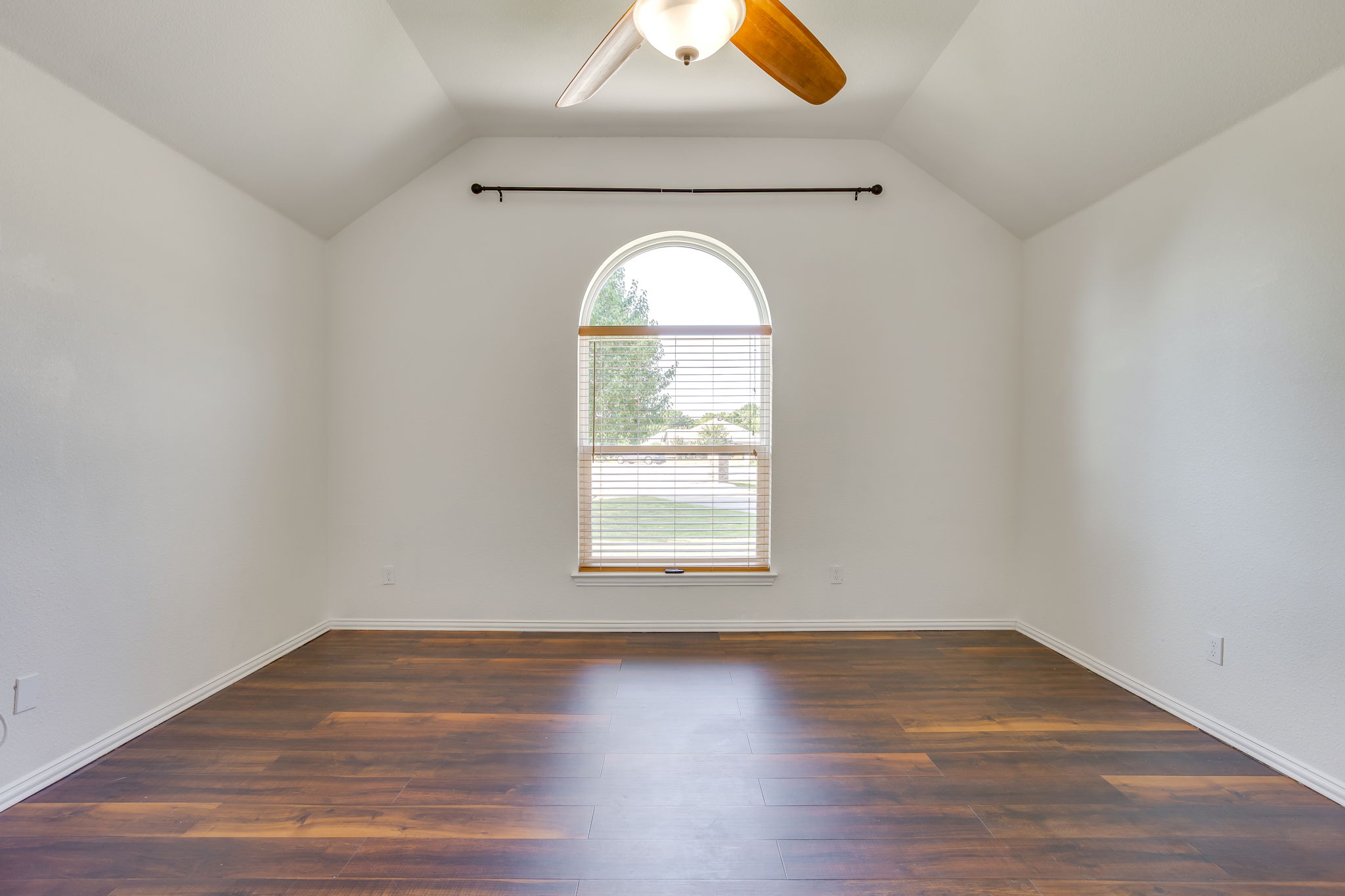  116 Cinnamon Court, Weatherford, TX, 76088 - 物件實景