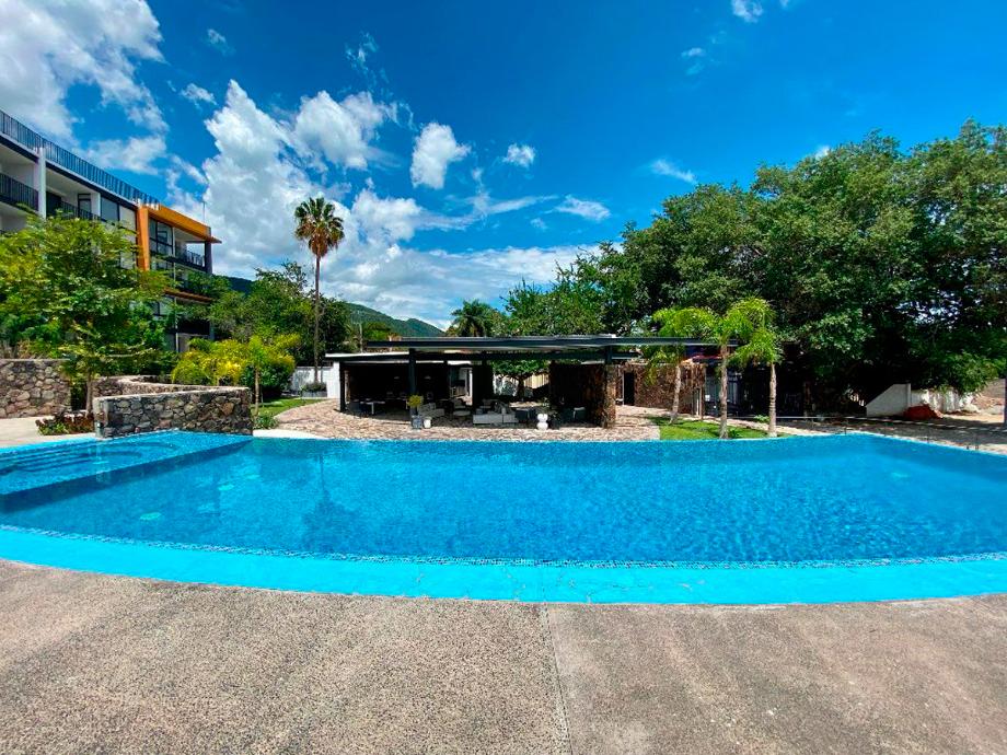 Chapala, Jalisco, 45920, Mexico, 2 Bedrooms Bedrooms, ,2 BathroomsBathrooms,Residential,For Sale,1827922