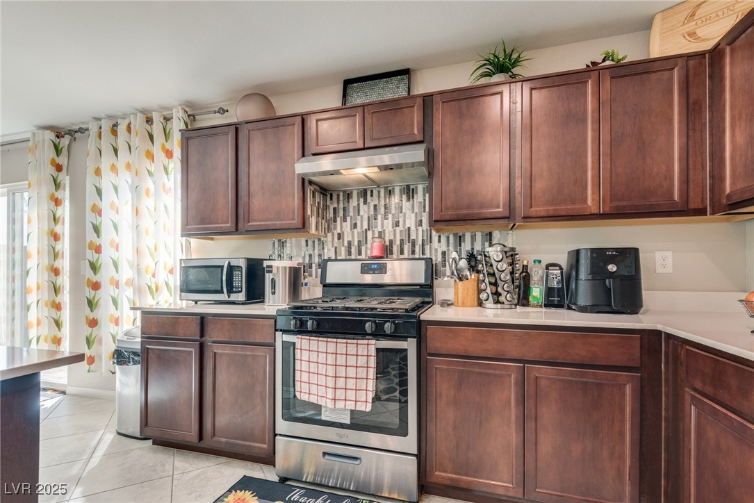 North Las Vegas, Nevada, 89086, United States, 4 Bedrooms Bedrooms, ,3 BathroomsBathrooms,Residential,For Sale,1955450