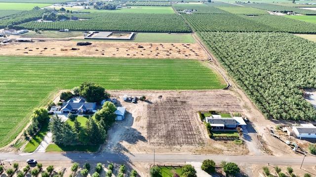 Patterson, California, 95363, United States, 3 Bedrooms Bedrooms, ,4 BathroomsBathrooms,Residential,For Sale,1983213