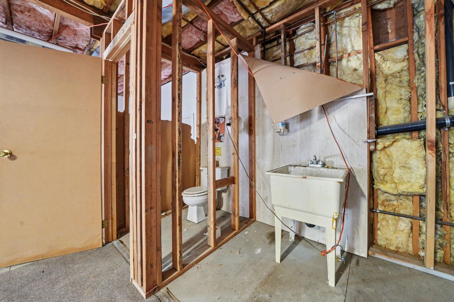 Valley Springs, California, 95252, United States, 3 Bedrooms Bedrooms, ,2 BathroomsBathrooms,Residential,For Sale,2047980