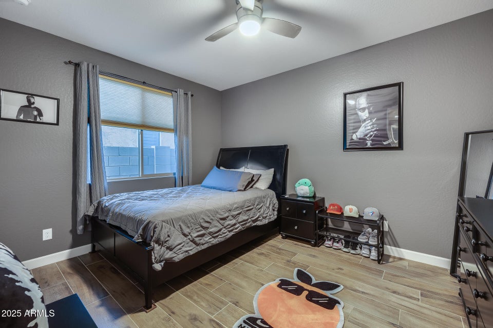 Peoria, Arizona, 85383, United States, 3 Bedrooms Bedrooms, ,Residential,For Sale,1982849