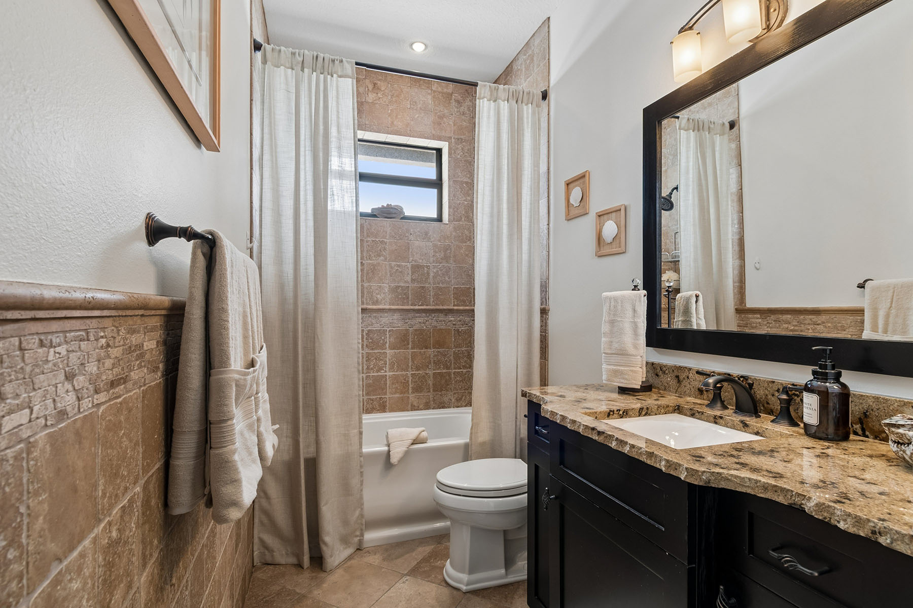  BAYSIDE SUB - 物件實景