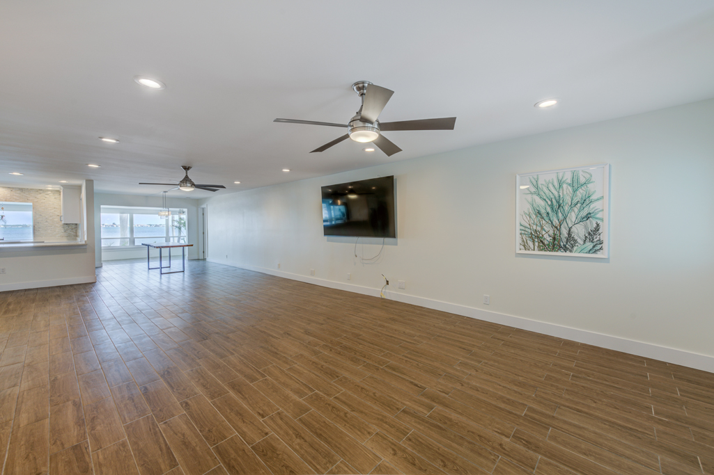 St Pete Beach, Florida, 33706, United States, 4 Bedrooms Bedrooms, ,2 BathroomsBathrooms,Residential,For Sale,1995155