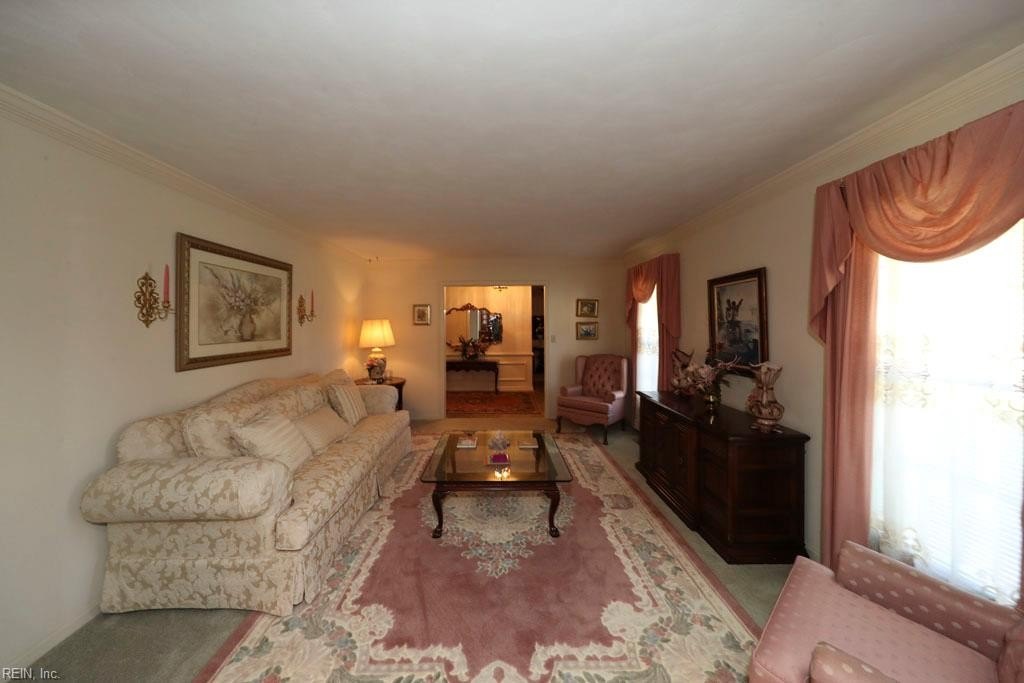 Virginia Beach, Virginia, 23464, United States, 5 Bedrooms Bedrooms, ,3 BathroomsBathrooms,Residential,For Sale,1996742