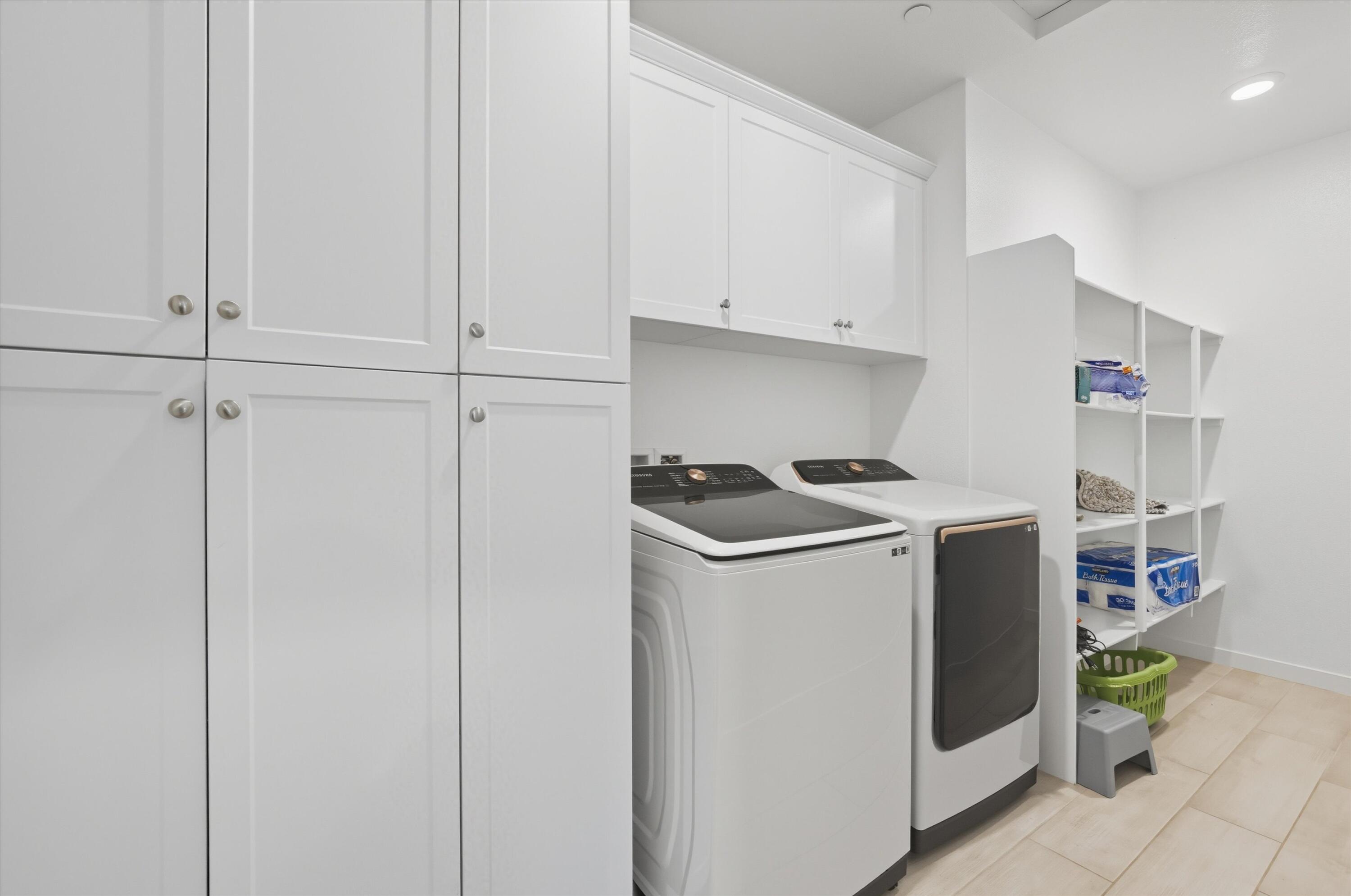 Indio, California, 92203, United States, 4 Bedrooms Bedrooms, ,3 BathroomsBathrooms,Residential,For Sale,2000951