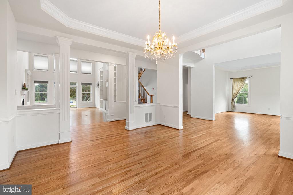 Newtown, Pennsylvania, 18940, United States, 4 Bedrooms Bedrooms, ,4 BathroomsBathrooms,Residential,For Sale,1941043