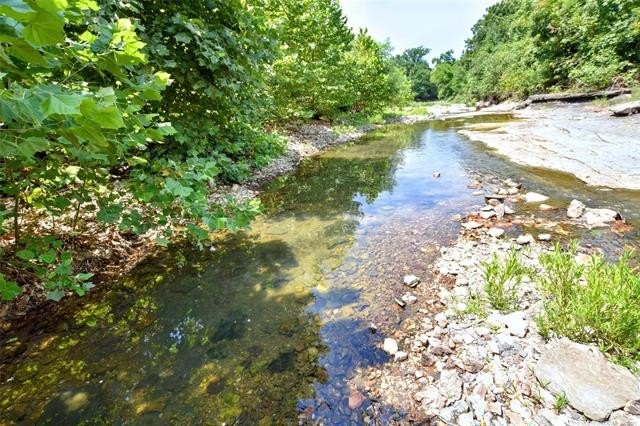 Hulbert, Oklahoma, 74441, United States, 4 Bedrooms Bedrooms, ,2 BathroomsBathrooms,Residential,For Sale,1983327