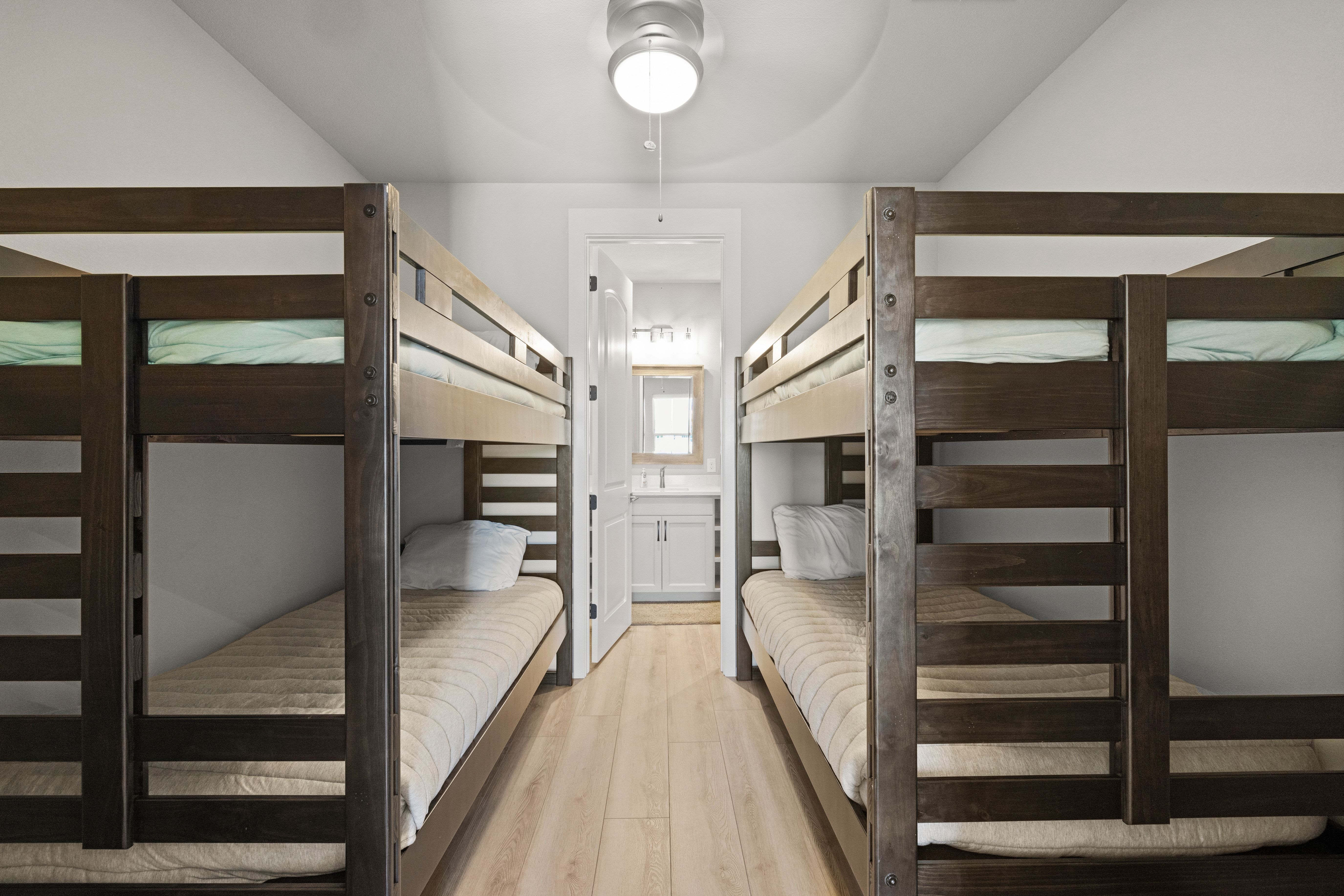  Indulge in the Art of Lake Living - 物件實景