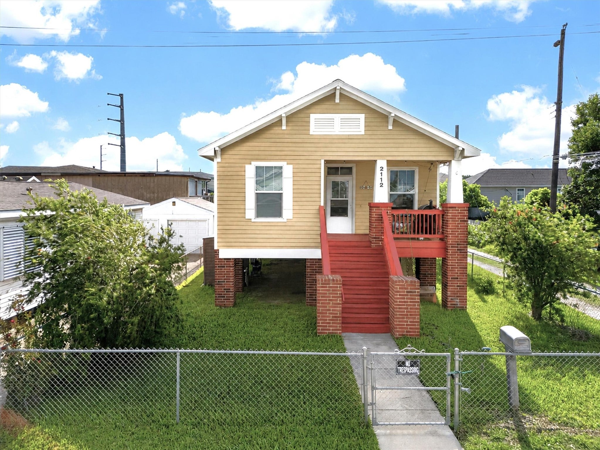 57th St, Galveston, TX 77551